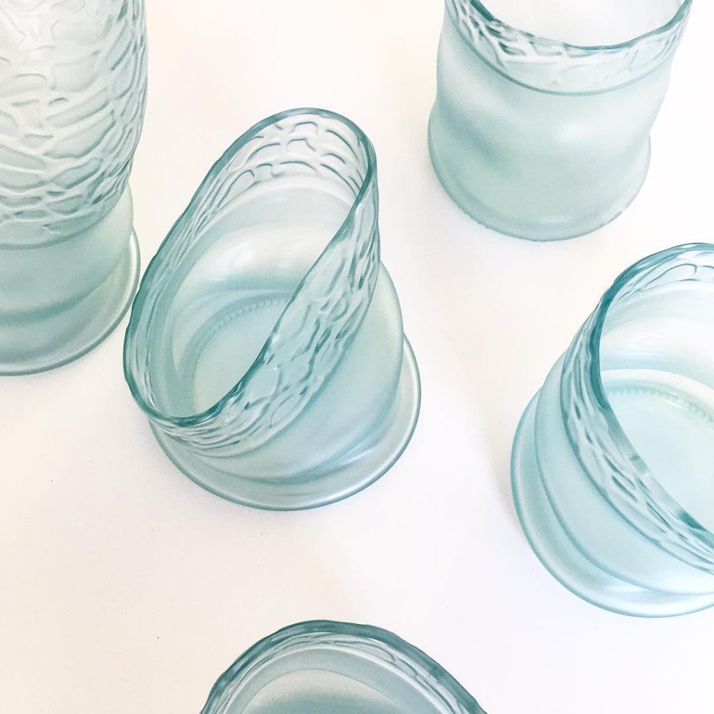 Čaše SOFT, apciklirano staklo, dizajn i izrada: Lucirmás || fotografija: ljubaznošću Lucirmás