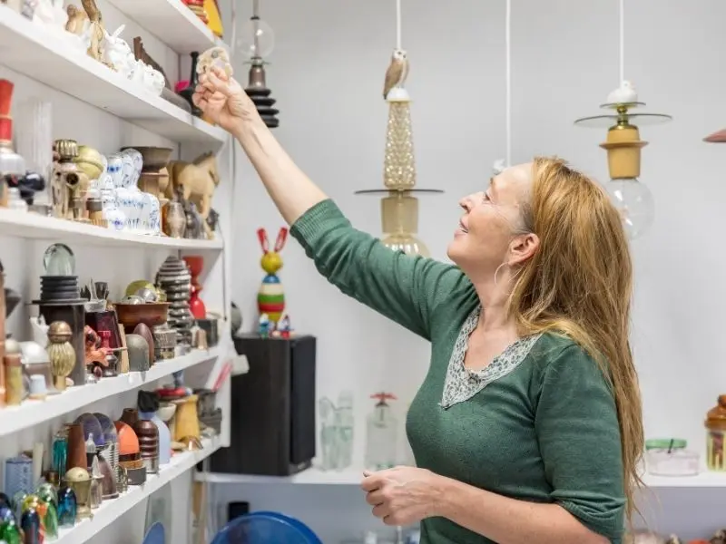 Betina Šori u svom ateljeu || fotografija: ljubaznošću Betine Šori (Bettina Schori)