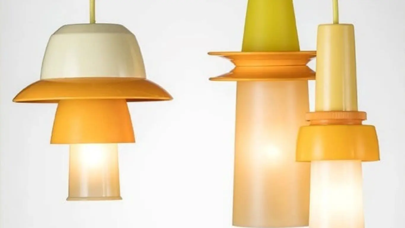 Viseće lampe Plastic Fantastic, deo istoimene kolekcije; dizajn i izrada: Bettina Schori || fotografija: ljubaznošću Betine Šori (Bettina Schori) © Ole Akhøj